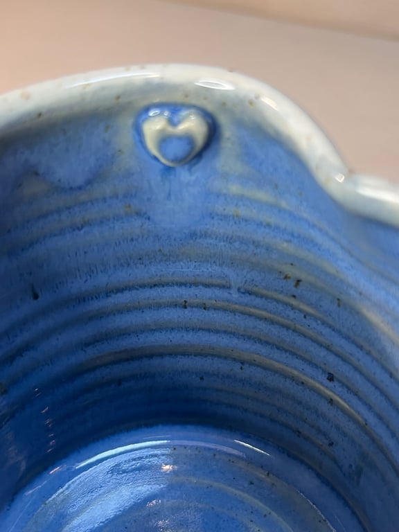 Hjerteformet Dig kop. 360 ml. H: 9,5 cm billede 3