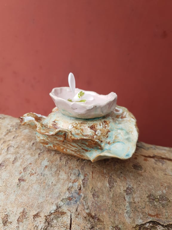 Lille skulpturel skål til lys eller blomster  billede 2