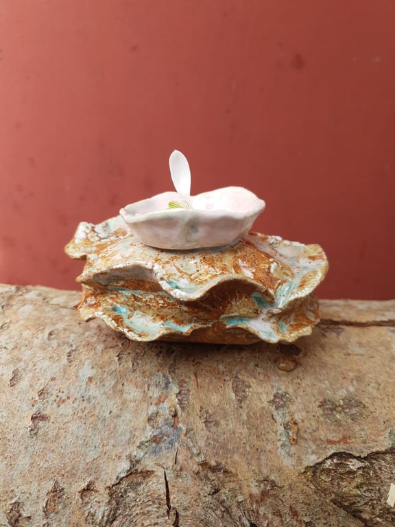 Lille håndformet skulpturel holder  billede 3