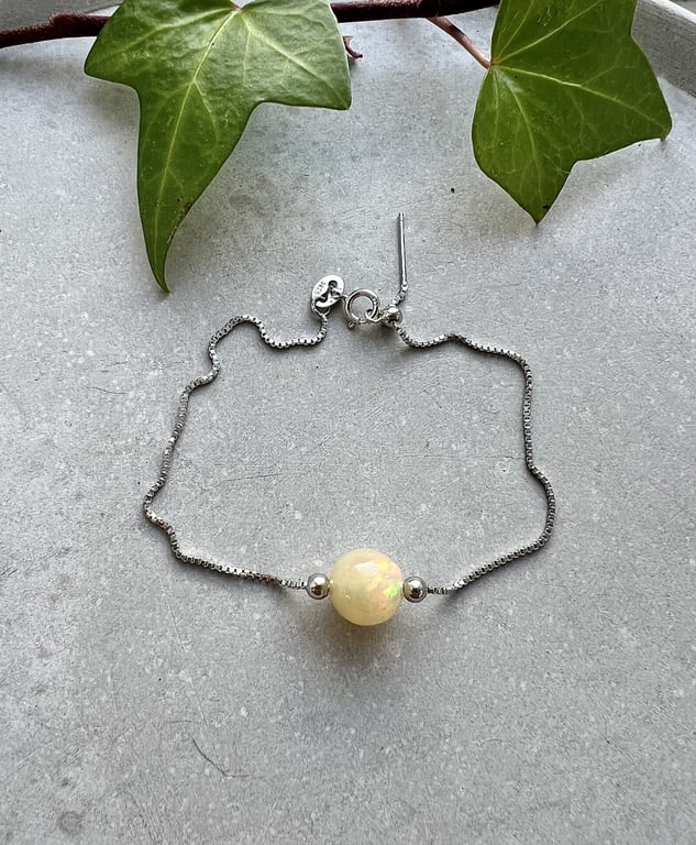 Armbånd med Etiopisk Opal