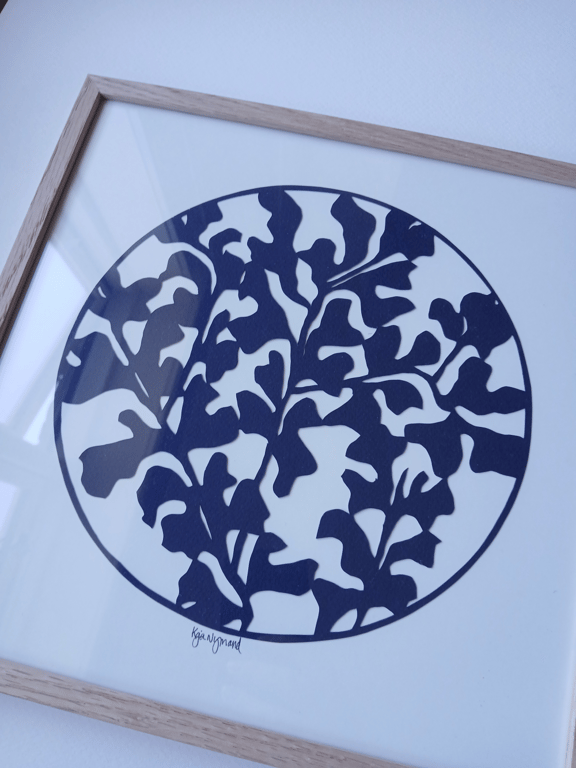 30x30cm papercut, Marineblå, indrammet  (2)
