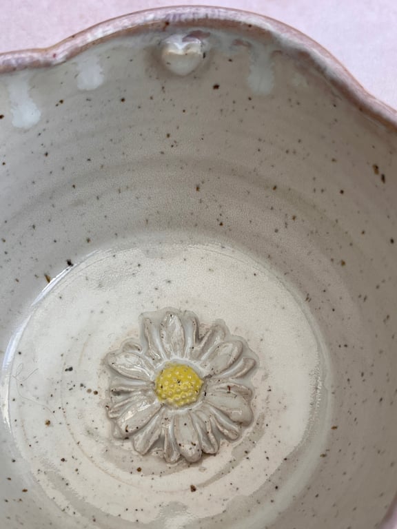 Blomsterformet kop. 420 ml. H: 7 cm billede 3