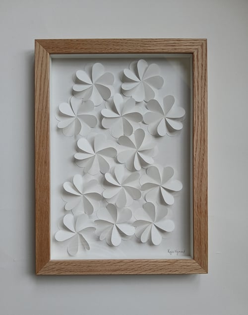 A4, 3D papirværk hvid, Indrammet