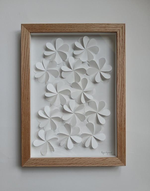 A4, 3D papirværk hvid, Indrammet