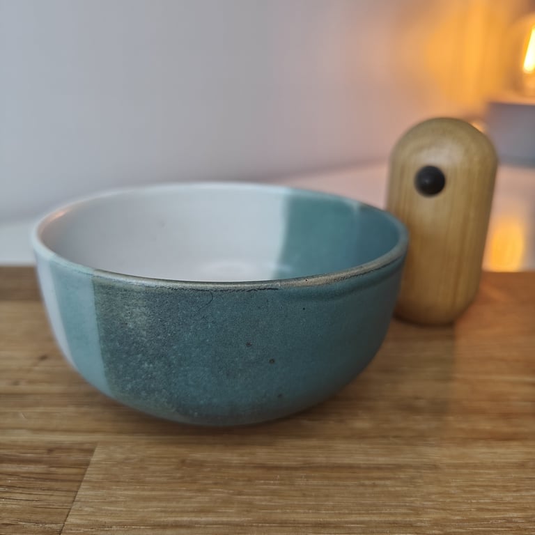 Grøn/hvid skål