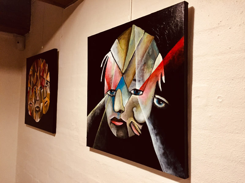 Mand med mere billede 2