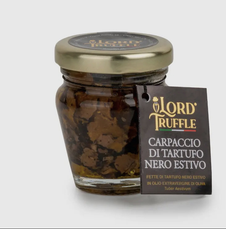 Glas med Lord Truffle carpaccio af sort sommertrøffel i olivenolie med metal låg og sort hængende etiket. (2)