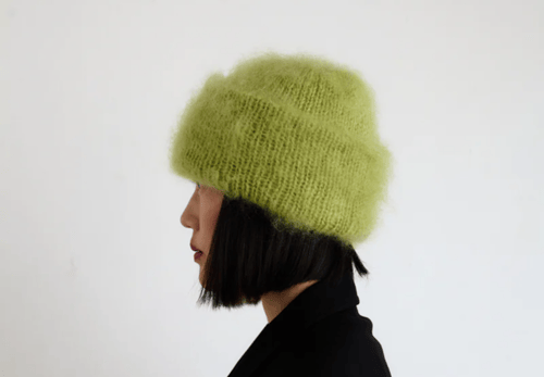 Kit: Fat Fur Hat i Bella by Permin garn (8)