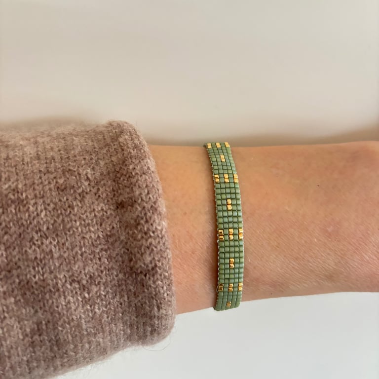 VÆVET JAPANSK ARMBÅND GRØNT FIREFLY