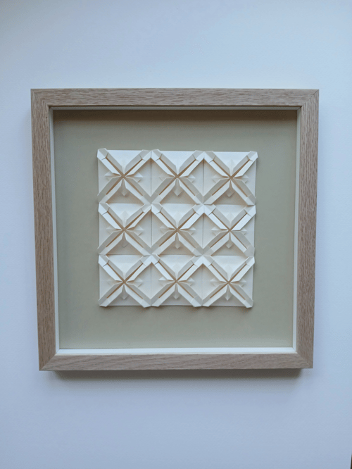 30x30cm foldet værk, champagne, beige, Indrammet 