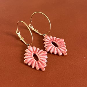 Brændt rød - øreringe – produktbillede