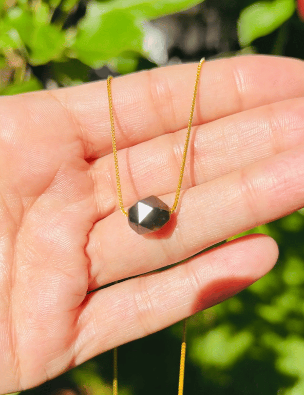 Guld Obsidian- star cut vedhæng billede 4