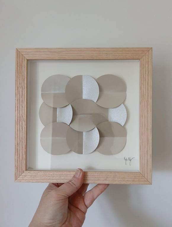 20x20cm, 3D papirværk, indrammet  billede 3