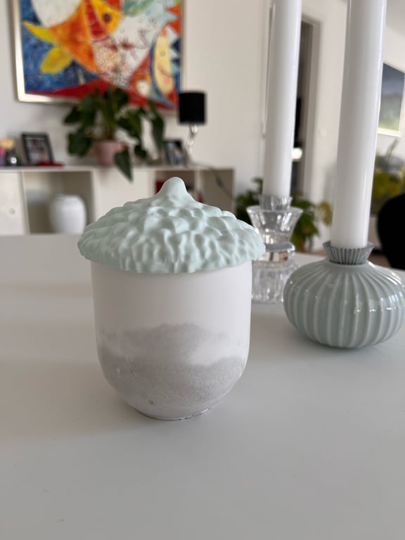 Oline Agern krukke med låg