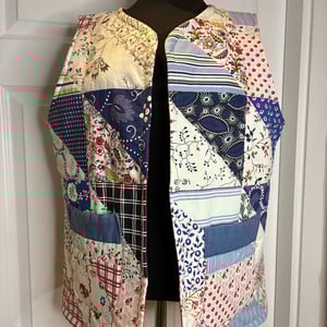 Vest i quilt  – produktbillede