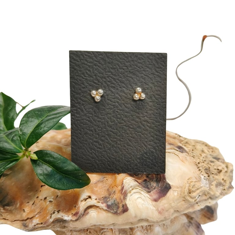 Magisk trekant  ørestikker billede 2