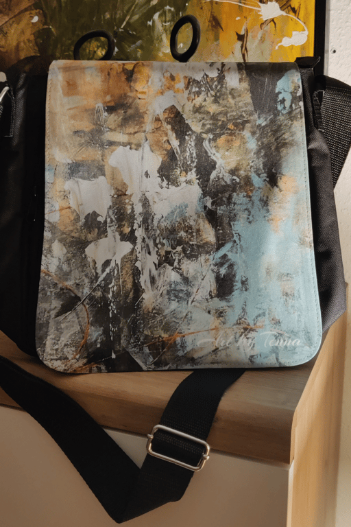 Skuldertaske 1