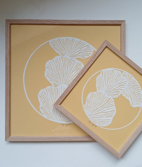 30x30cm papercut, banana, indrammet