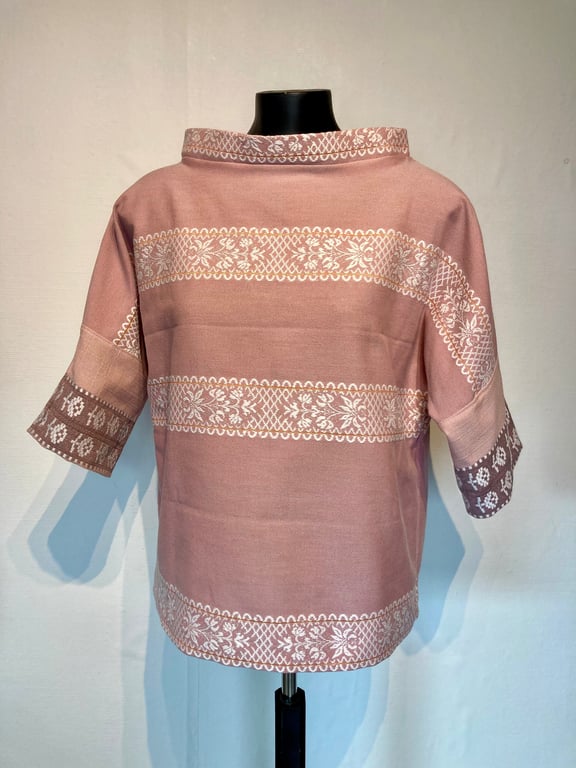 Rosa Trine-bluse med twist billede 3