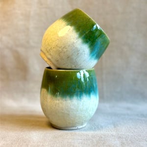 Pre-order Pine kop, creme og grøn – produktbillede