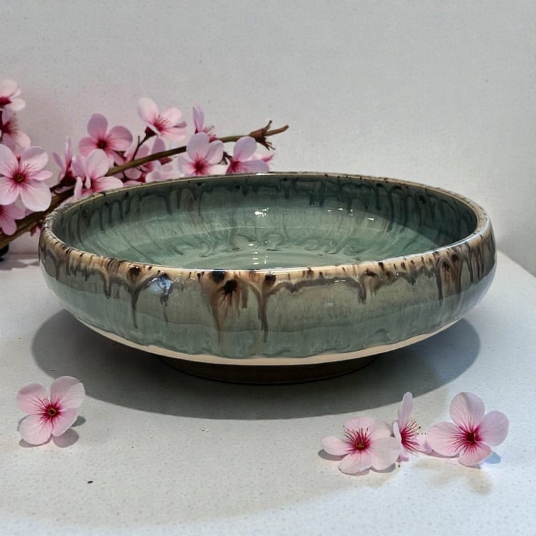 Tidevands fadet – hånddrejet stentøjsfad 23 cm