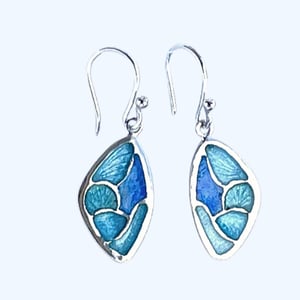 Kamma_Lys blå emalje – produktbillede