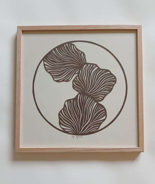 30x30cm papercut, støvet brun, indrammet (4)