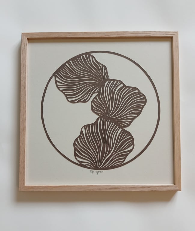 30x30cm papercut, støvet brun, indrammet (4)