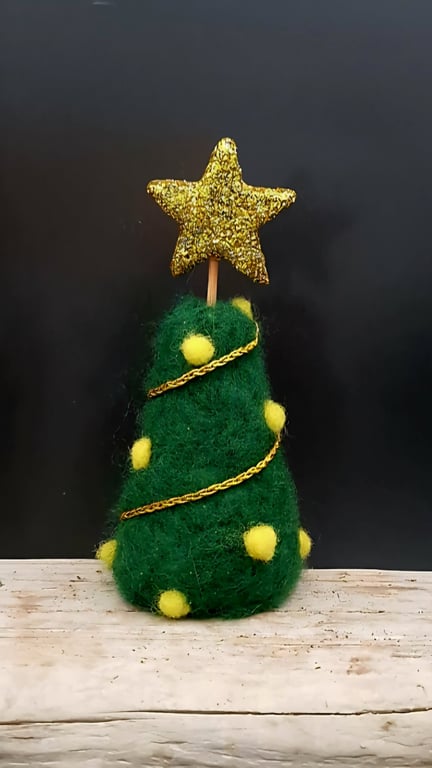 Filt juletræ