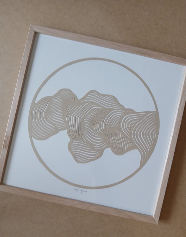 30x30cm papercut, beige, indrammet 
