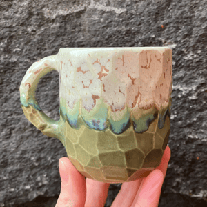 Facetskåret unika kop med hank  – produktbillede