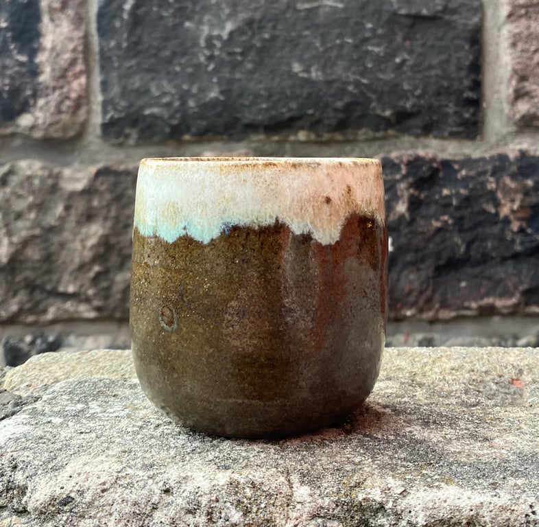 Hånddrejet kop billede 5