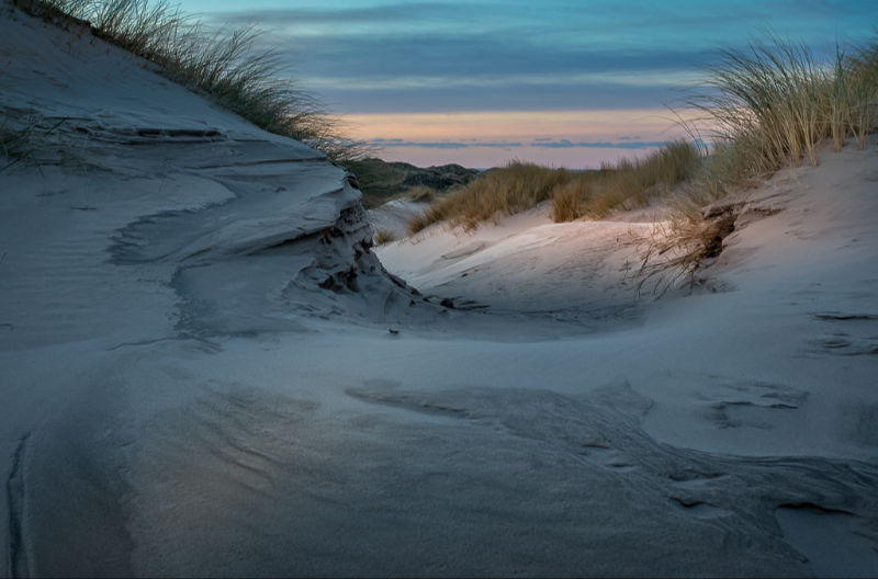 Sand mønstre på Råbjerg mile i Skagen lige efter solnedgang