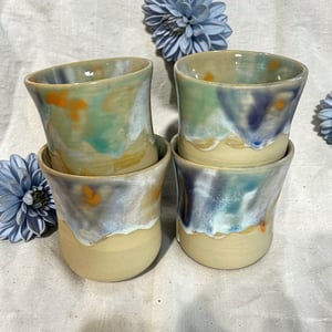 Farvespil – håndlavet keramikkrus – produktbillede