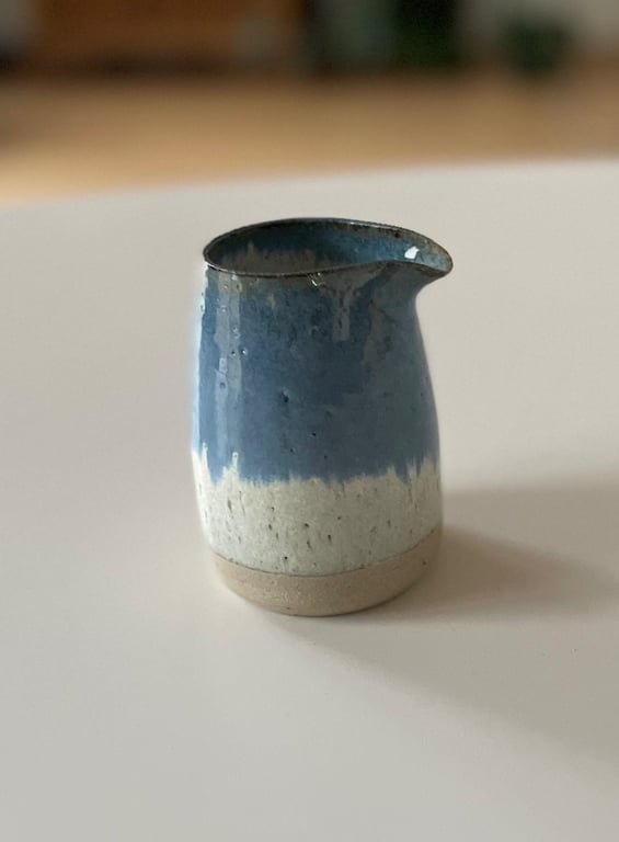 Mælkekande, cremehvid / havblå - 2,5 dl
