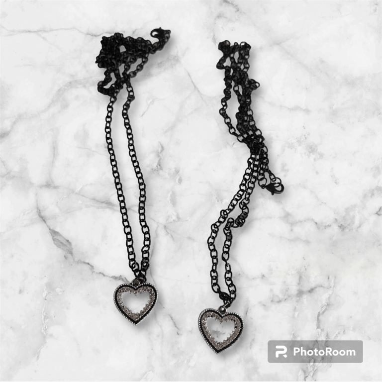 Black Heart halskæde billede 3