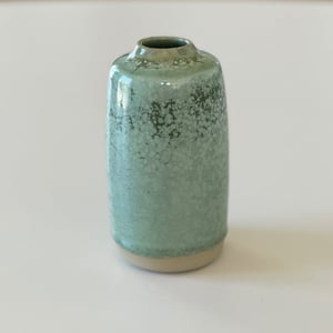 Vase, kobbergrøn - 11,5 cm – produktbillede