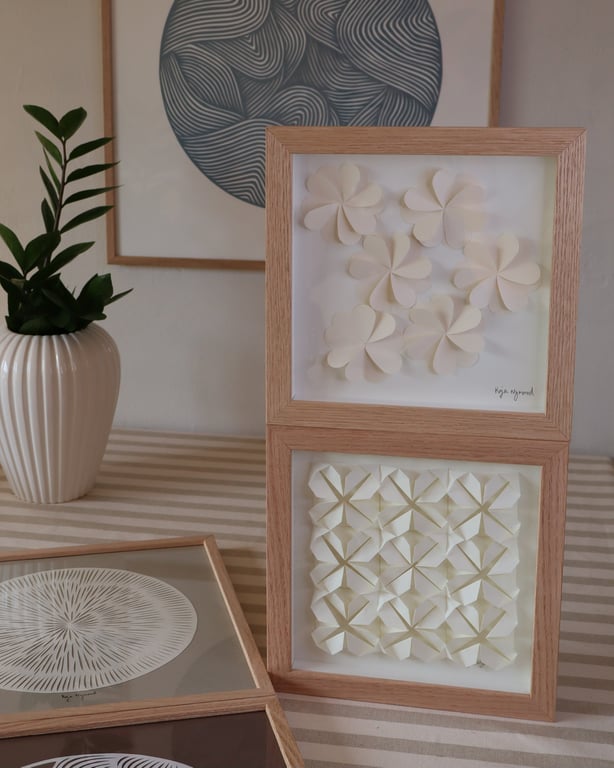 20x20cm 3d papirværk, naturhvid, indrammet billede 3