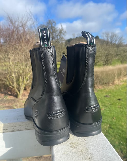 Ariat/ Haritage IV Zip Paddock (3)