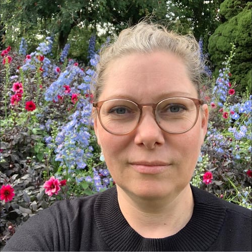 Portræt af bymunk Jewellery