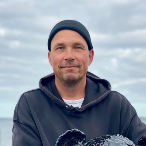 Portræt af + BOB MIKK +