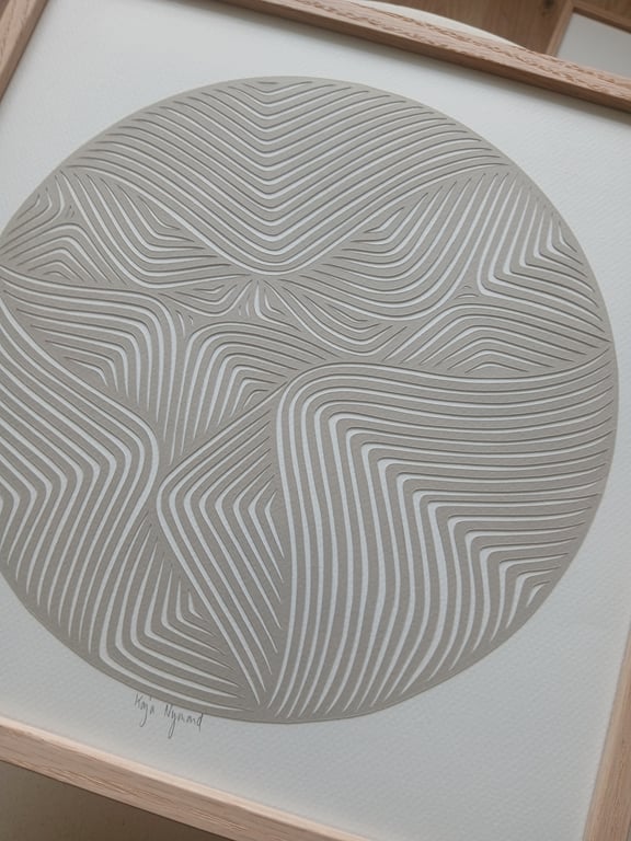 30x30cm, papercut, beigegrå, indrammet  billede 2