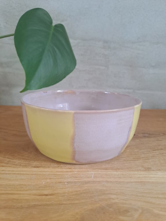 Familiehygge skålen er 15,5 cm i diameter og 6,5 cm høj billede 2