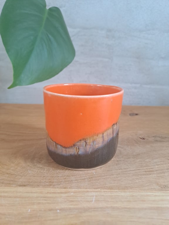 Koppen kan indeholde 275 ml.