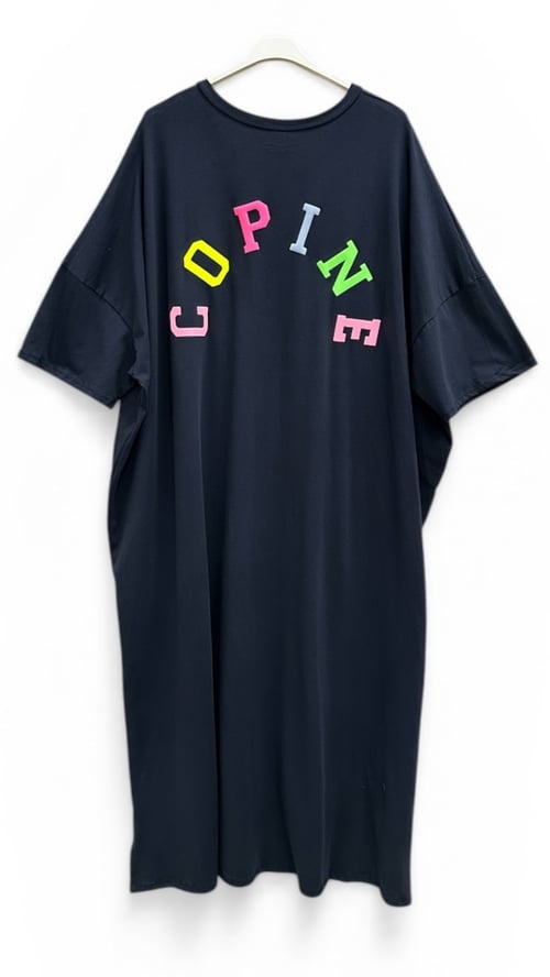 Ella oversize dress, Navy w neon. Onesize 38-50. (2)