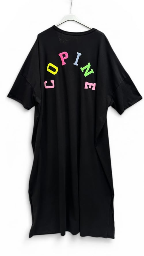 Ella oversize dress, Black w neon. Onesize 38-50. (2)