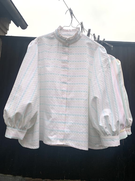 Pastelskjorte 12 str. M-L