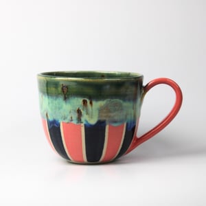 Kop i lyserød, sort og grøn – produktbillede