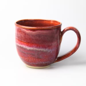 Kop med hank - røde nuancer – produktbillede