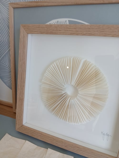 24x24cm, relief, hvid, Indrammet  (5)